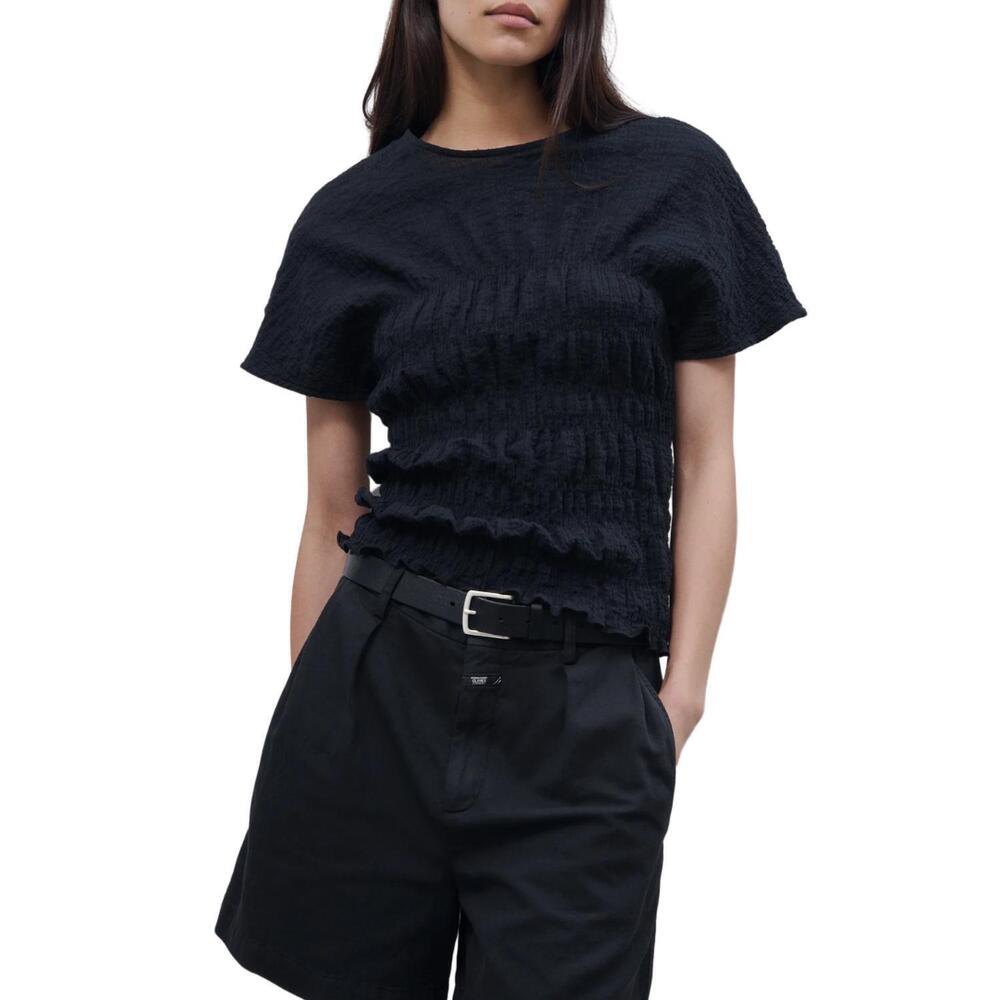 NEW CLOSED crinkle-effect top in black